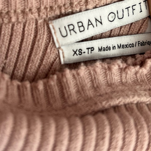 Urban Outfitters one shoulder tank top - Picture 2 of 2